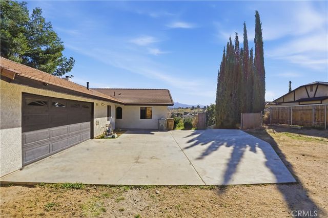 17454 Buckthorn, Hesperia, CA 92345