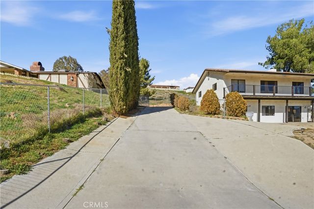 17454 Buckthorn, Hesperia, CA 92345