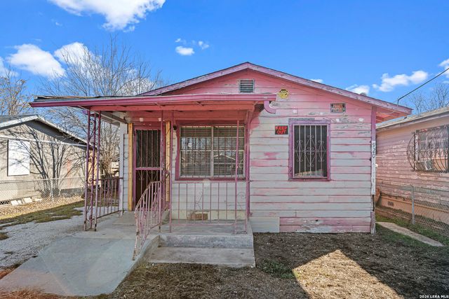 920 S San Joaquin, San Antonio, TX 78237