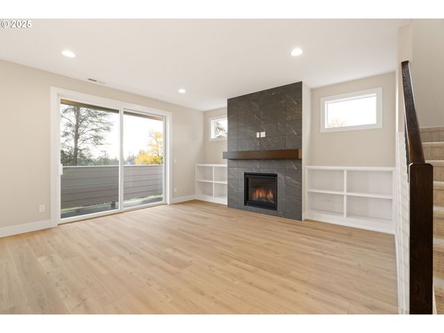 11486 Nw ELISE Ln, Portland, OR 97229