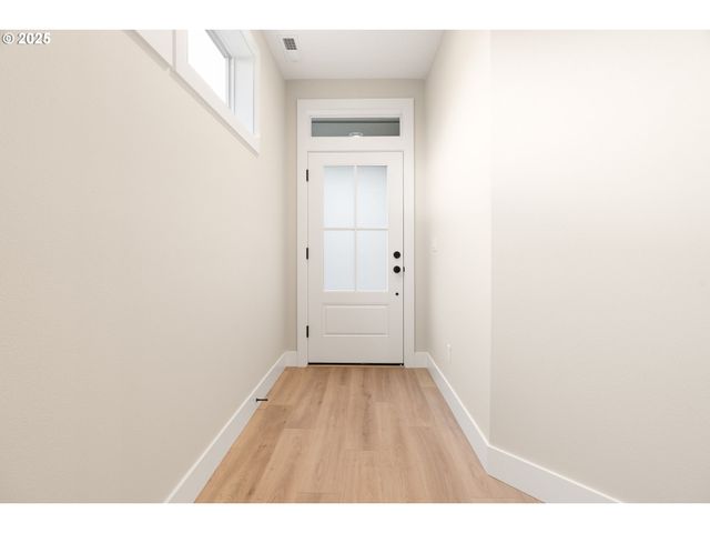 11486 Nw ELISE Ln, Portland, OR 97229