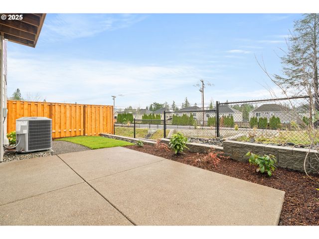 11486 Nw ELISE Ln, Portland, OR 97229