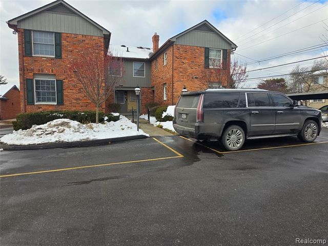 3810 Rochester Road, Royal Oak, MI 48073