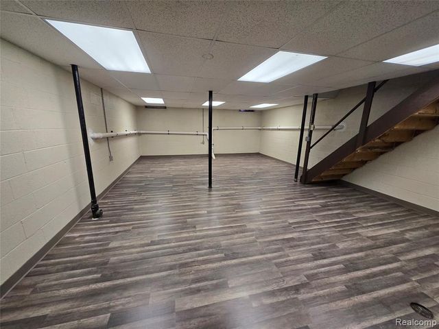 3810 Rochester Road, Royal Oak, MI 48073