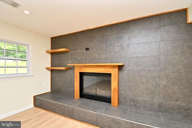 7215 WILLOW OAK PL, Springfield, VA 22153