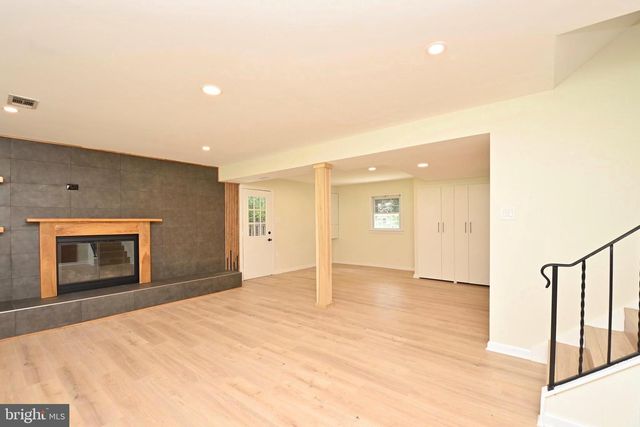7215 WILLOW OAK PL, Springfield, VA 22153