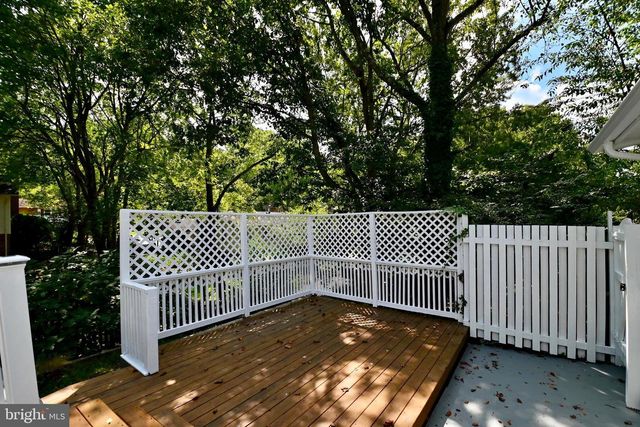 7215 WILLOW OAK PL, Springfield, VA 22153