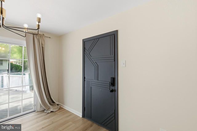 7215 WILLOW OAK PL, Springfield, VA 22153
