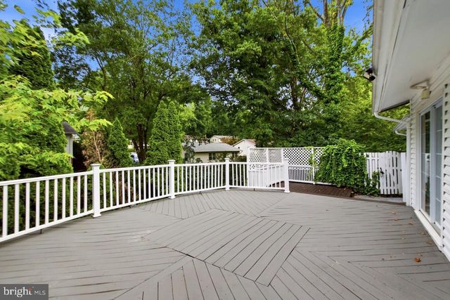 7215 WILLOW OAK PL, Springfield, VA 22153