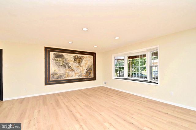 7215 WILLOW OAK PL, Springfield, VA 22153