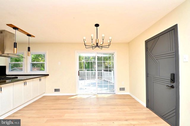 7215 WILLOW OAK PL, Springfield, VA 22153