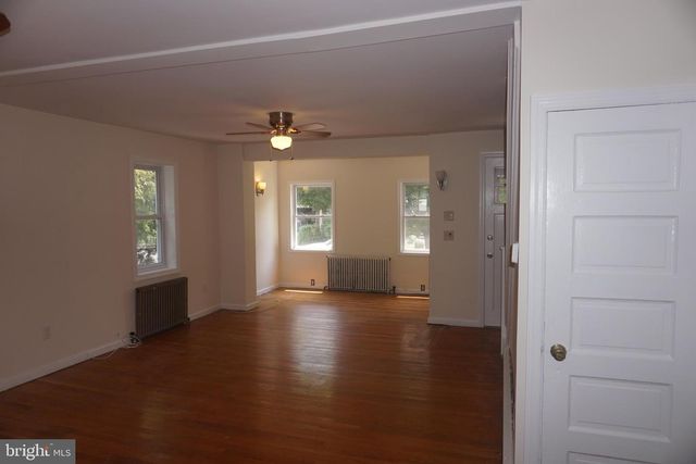 18 OAKLAND ST, Princeton, NJ 08540