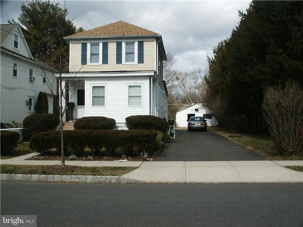18 OAKLAND ST, Princeton, NJ 08540