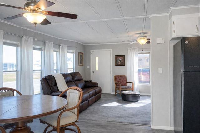 6710 36TH AVENUE E 98, Palmetto, FL 34221