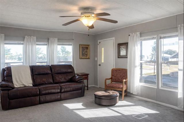 6710 36TH AVENUE E 98, Palmetto, FL 34221