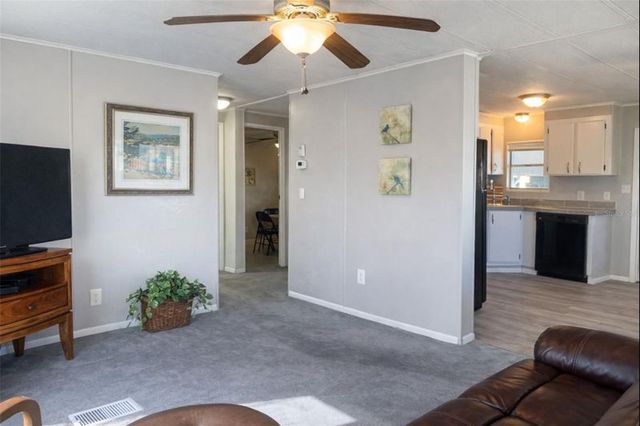 6710 36TH AVENUE E 98, Palmetto, FL 34221