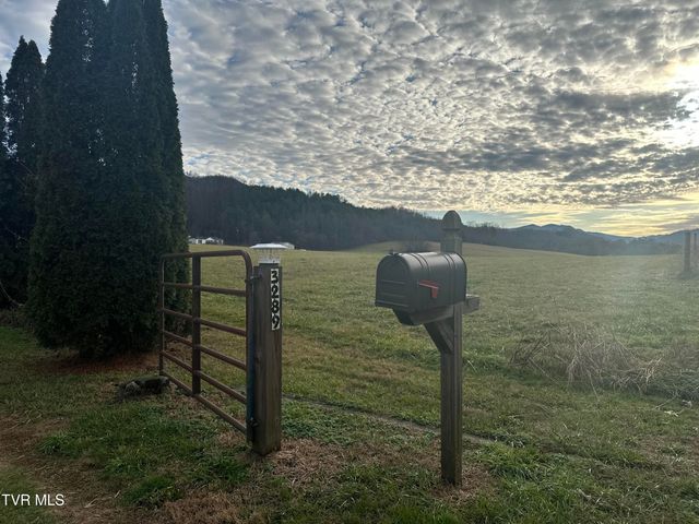 3289 Long Creek Road, Parrottsville, TN 37843