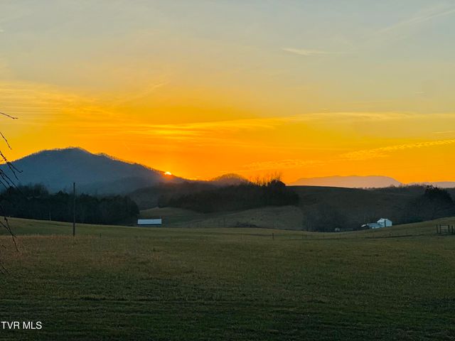 3289 Long Creek Road, Parrottsville, TN 37843