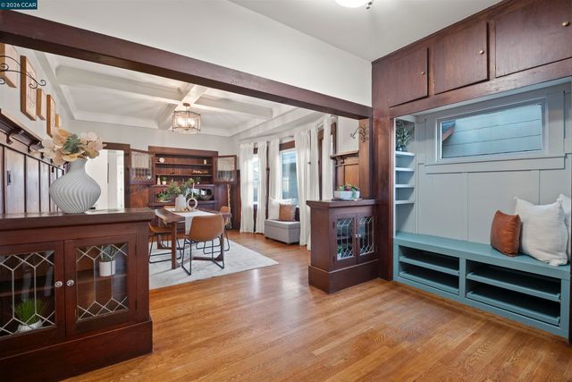 5428 Ruth Ave, Oakland, CA 94601