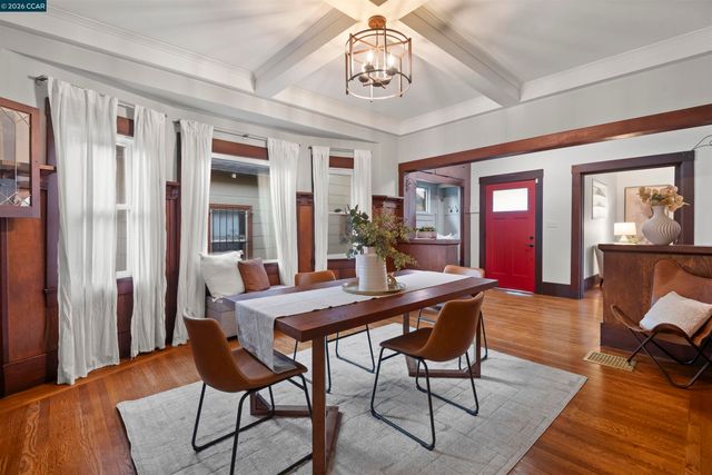 5428 Ruth Ave, Oakland, CA 94601