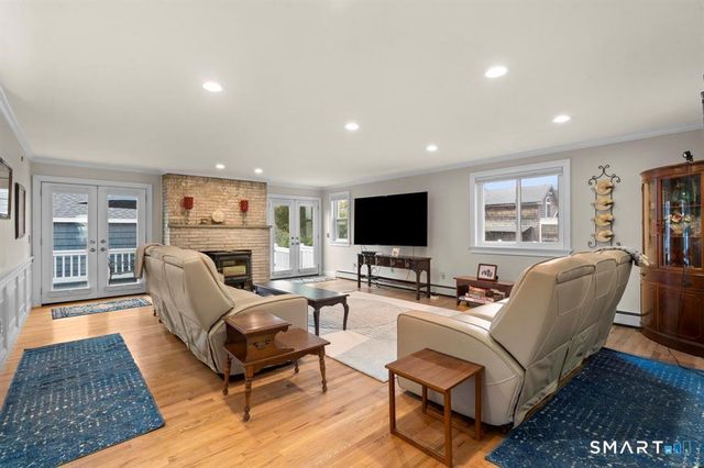 58 Chapman Avenue, Westbrook, CT 06498