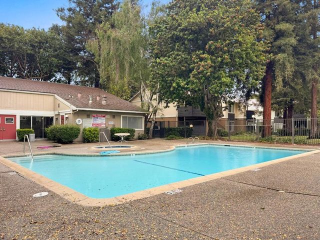 2599 Easton Lane 109, San Jose, CA 95133