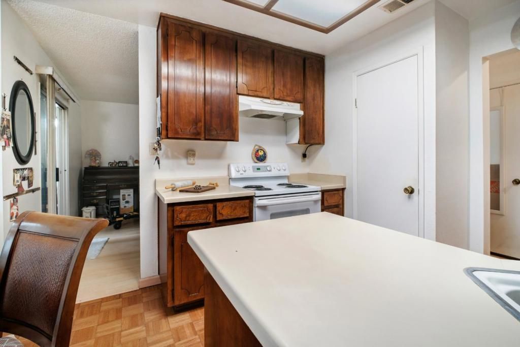 Image 18 of property listing at 2599 Easton Lane 109, San Jose, CA 95133