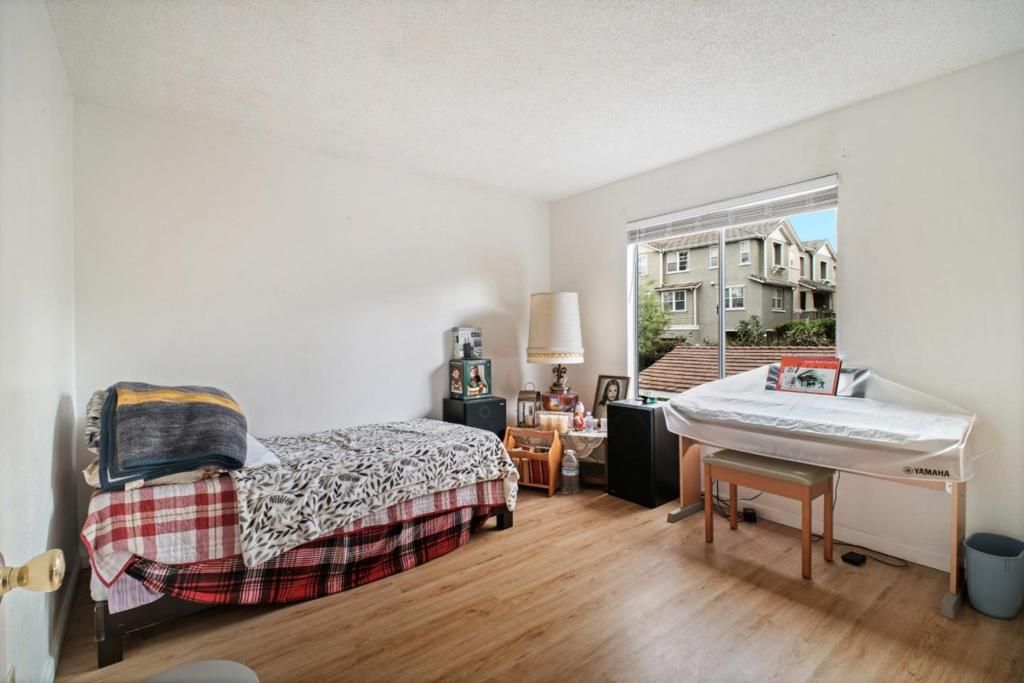 Image 9 of property listing at 2599 Easton Lane 109, San Jose, CA 95133