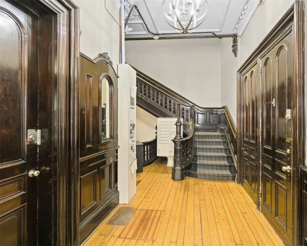 110 Benefit Street, Providence, RI 02903