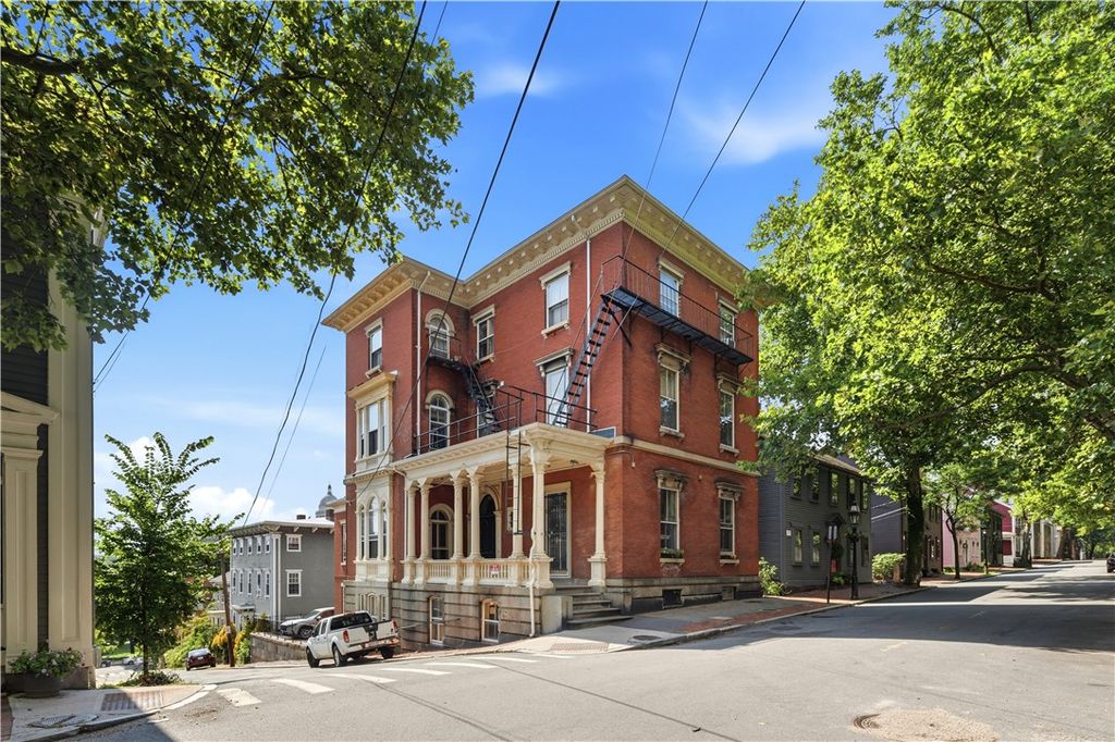 110 Benefit Street, Providence, RI 02903