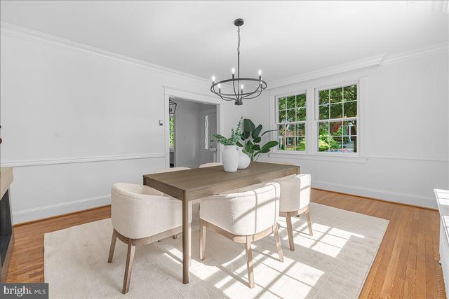 3001 MCKINLEY ST NW, Washington, DC 20015