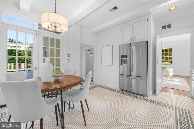 3001 MCKINLEY ST NW, Washington, DC 20015