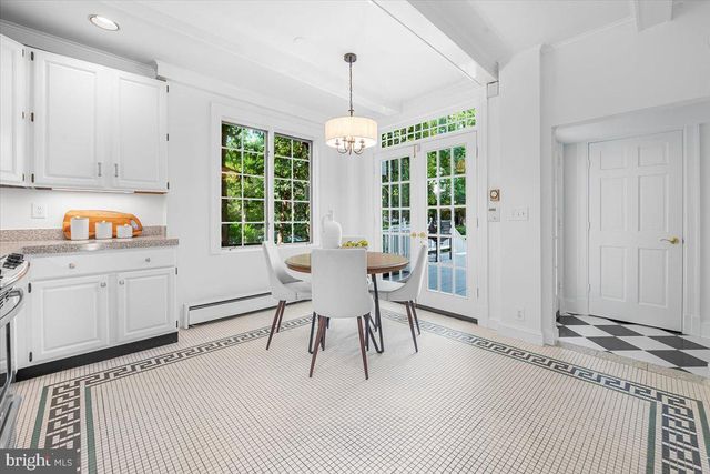 3001 MCKINLEY ST NW, Washington, DC 20015