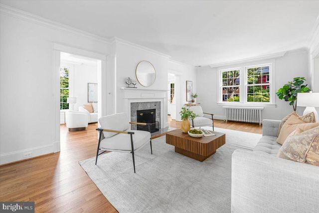 3001 MCKINLEY ST NW, Washington, DC 20015
