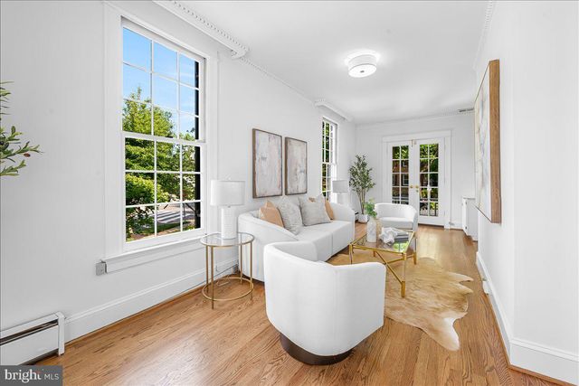 3001 MCKINLEY ST NW, Washington, DC 20015
