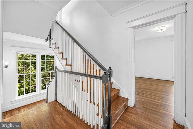 3001 MCKINLEY ST NW, Washington, DC 20015