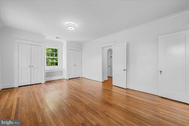 3001 MCKINLEY ST NW, Washington, DC 20015