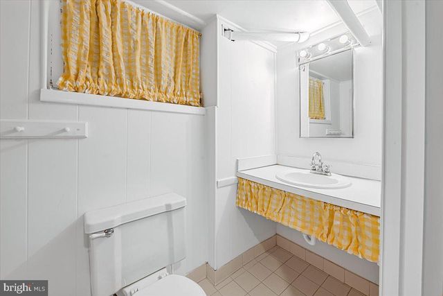 3001 MCKINLEY ST NW, Washington, DC 20015