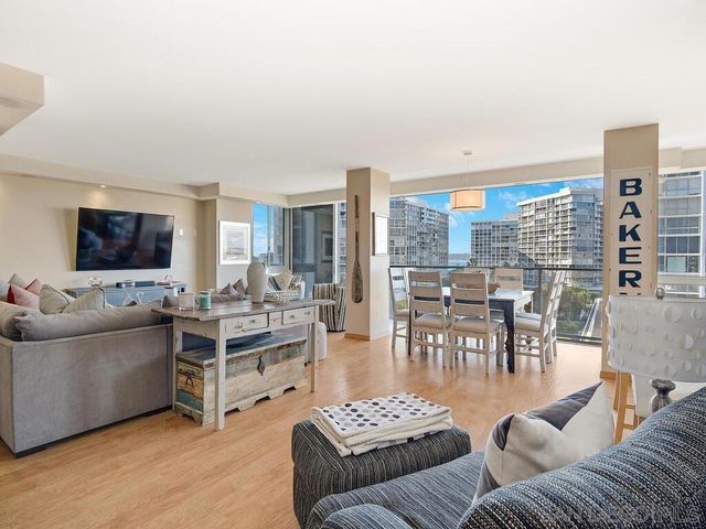 1810 Avenida del Mundo 505, Coronado, CA 92118