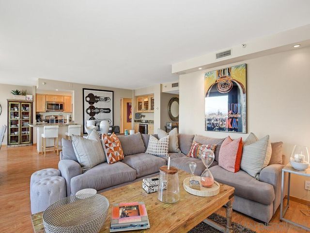 1810 Avenida del Mundo 505, Coronado, CA 92118