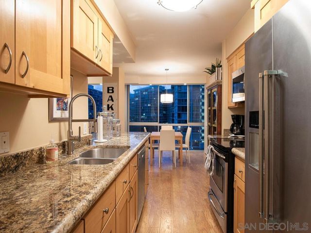 1810 Avenida del Mundo 505, Coronado, CA 92118