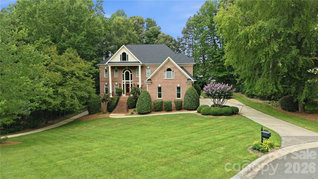 1009 Honors Court, Waxhaw, NC 28173