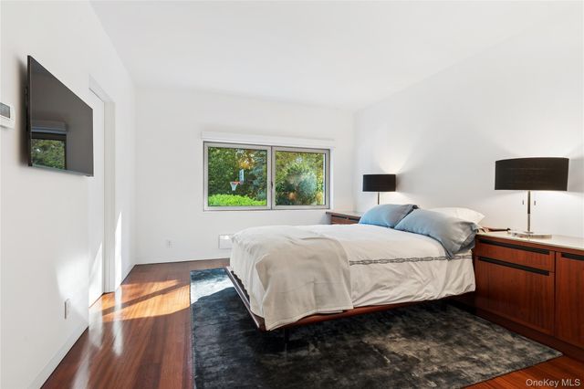 183 Old Field Road, Old Field, NY 11733