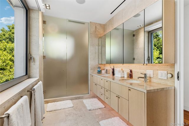 183 Old Field Road, Old Field, NY 11733