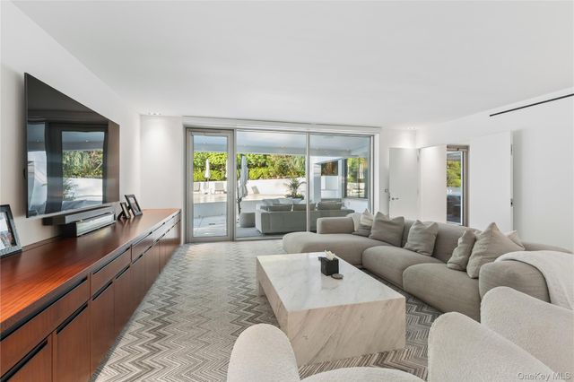 183 Old Field Road, Old Field, NY 11733