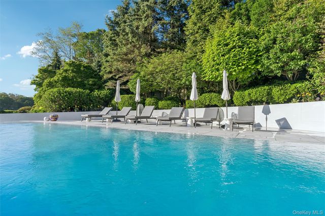 183 Old Field Road, Old Field, NY 11733