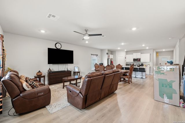 14314 LAVACA SPGS, San Antonio, TX 78253