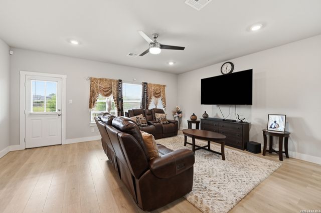 14314 LAVACA SPGS, San Antonio, TX 78253