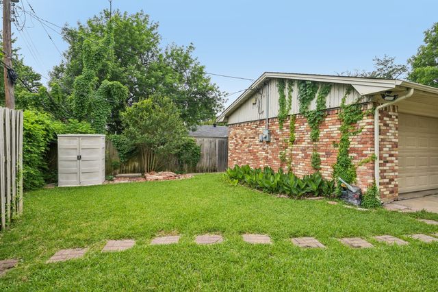 13640 Spring Grove Avenue, Dallas, TX 75240