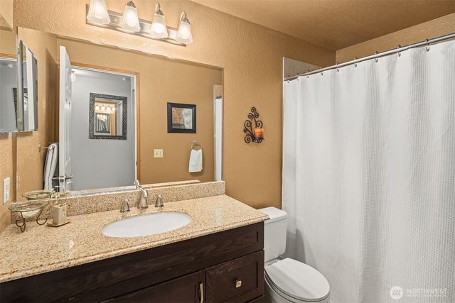 22848 NE 26th Street, Sammamish, WA 98074